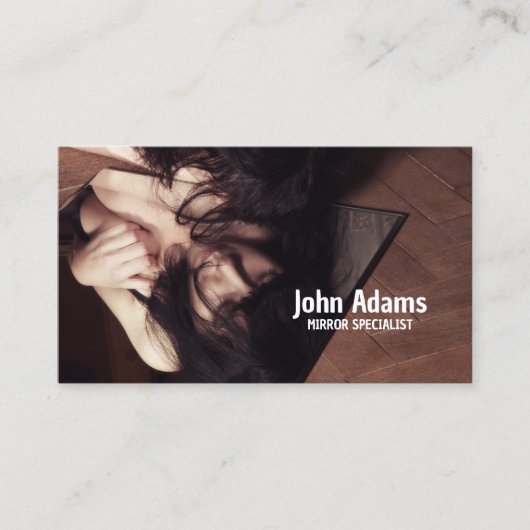 女性と鏡 名刺 (正面)