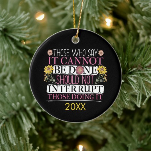 女性に力を与えたフェミニズムの指導者 セラミックオーナメント (ツリー)