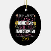 女性に力を与えたフェミニズムの指導者 セラミックオーナメント (右)