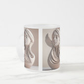 女性に力を与える フロストグラスマグカップ (正面左)