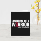 女性のおばあちゃん戦士ブルゴーニュのリボン鎌 カード (黄色い花)