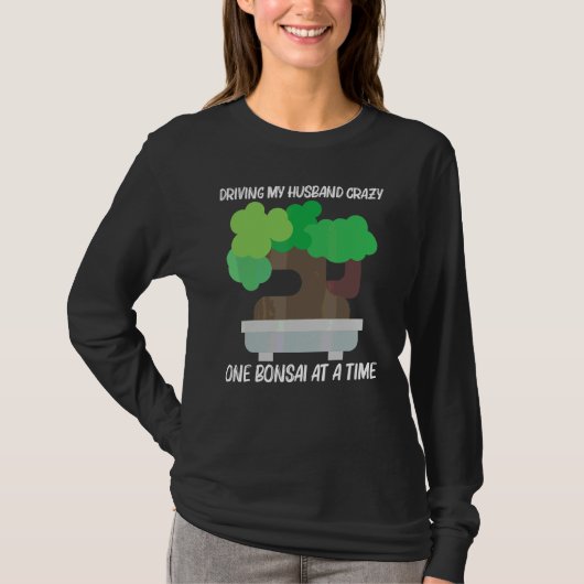 女性のためのおしゃれな盆栽 母の日 樹木 植物 ガーデン Tシャツ (正面)