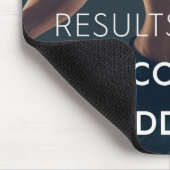 女性のためのジム動機 – 結果 – トレーニング マウスパッド (コーナー)