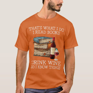 女性のためのデザイン - 本を読むのも ワインを飲むのも 私のすること Tシャツ