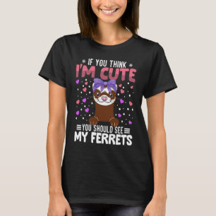 女性のためのフェレットのハートバレンタインデーアニマル Tシャツ