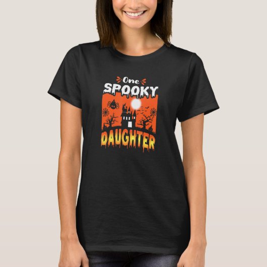 女性のための怖いハロウィンのお化け屋敷の夜 Tシャツ (正面)