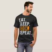 女性のための料理大好き Eat Sleep Cook Repeat Tシャツ (正面フル)