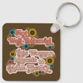 女性のエンパワーメントレトロ60sおよび70sフローラ キーホルダー (裏面)