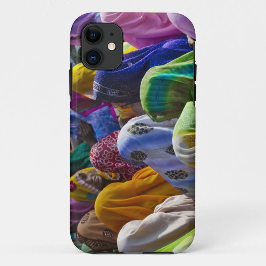 女性のカラフル·サリスが集まる Case-Mate iPhoneケース (裏面)