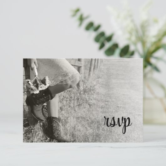 女性のカーボーイとひまわり国結婚式RSVPカード 出欠カード (スタンド正面)