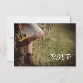 女性のカーボーイとサンフラワーズウェスタンウェディングRSVPカード 出欠カード
