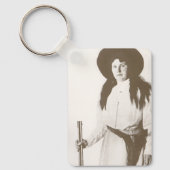女性のカーボーイの写真ポートレートライフルを持つ， c1910 キーホルダー (正面)