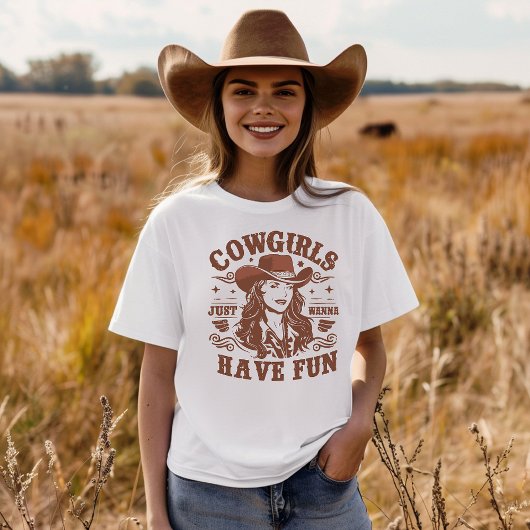 女性のカーボーイはおもしろいを持ちたい Tシャツ