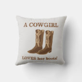女性のカーボーイは彼女のブーツの言葉を愛するブラウンウェスタン クッション (裏面)