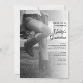 女性のカーボーイアンドフェンスバーンパーティー卒業招待状 招待状 (正面)