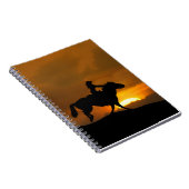 女性のカーボーイオンホースランニングズカントリーウェスタン ノートブック (右側)