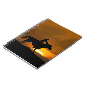 女性のカーボーイオンホースランニングズカントリーウェスタン ノートブック (左側)