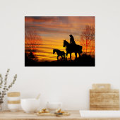 女性のカーボーイサンセット乗馬ポスター ポスター (キッチン)