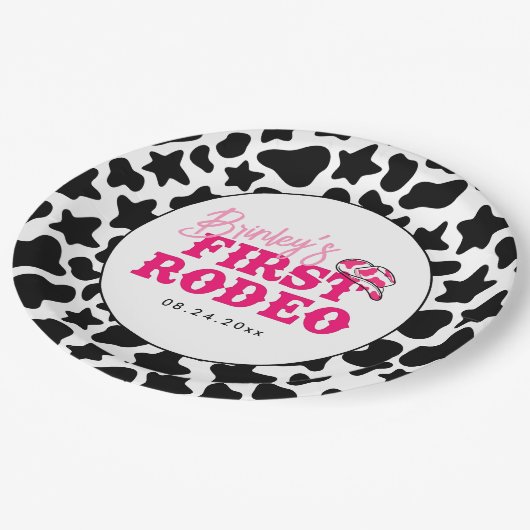 女性のカーボーイディスコピンクファーストロデオ ペーパープレート (アングル)