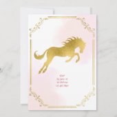 女性のカーボーイファースト・ロデオ・ピンクと金ゴールド誕生日招待状 招待状 (裏面)