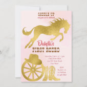 女性のカーボーイファースト・ロデオ・ピンクと金ゴールド誕生日招待状 招待状 (正面)