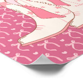 女性のカーボーイブーツとピンクリボンコケットアートプリント ポスター (角)