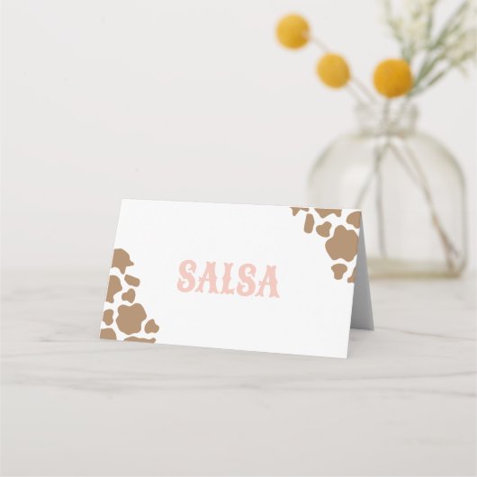 女性のカーボーイロデオ誕生日食品ラベル プレイスカード (正面)