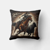 女性のカーボーイローピングキャトルアットローカルロデオイベント クッション (裏面)