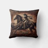 女性のカーボーイローピングコンテストatローカルロードーイベント クッション (裏面)