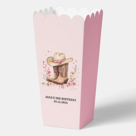 女性のカーボーイワイルドフラワーズバッシュ誕生日 | ピンクの西 フェイバーボックス (正面)