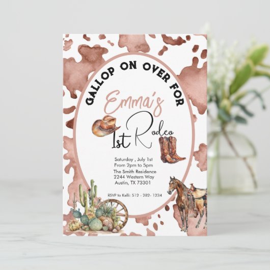 女性のカーボーイ1stロデオカウプリント誕生日 招待状 (スタンド正面)