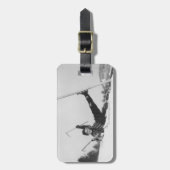 女性のスキーヤー2 ラゲッジタグ (正面縦)