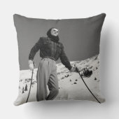 女性のスキーヤー クッション (裏面)