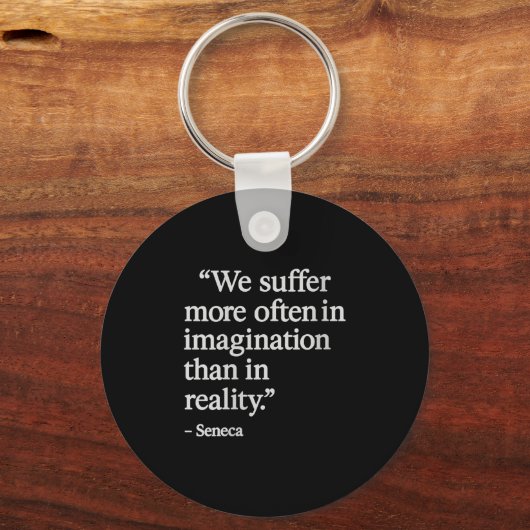 女性のセネカ引用文はイマジネーションStoic Phで苦しむ キーホルダー (正面)