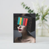 女性のテカラフルレビ頭部 ポストカード (スタンド正面)