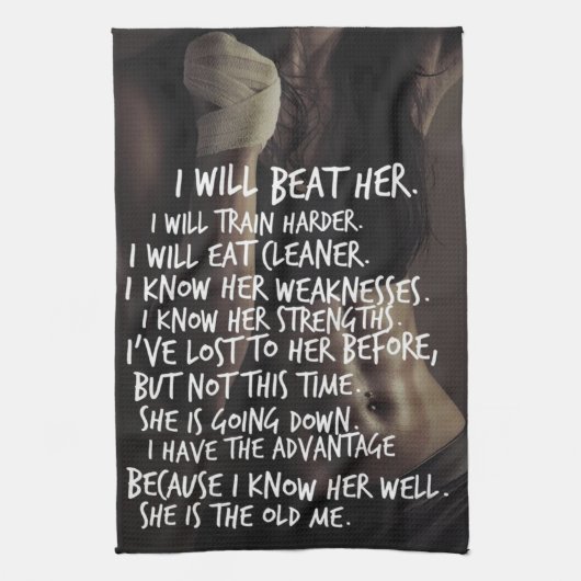 女性のトレーニングモチベーション、私は古い私をビートする キッチンタオル (縦)