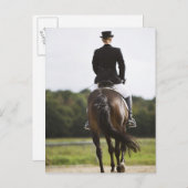 女性のドレッサーライダーの運動の背面 ポストカード (正面/裏面)