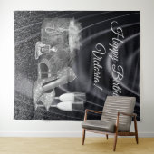 女性のブラックシルバーシューズ バースデーパーティー 背景 タペストリー (インサイチュ(横))