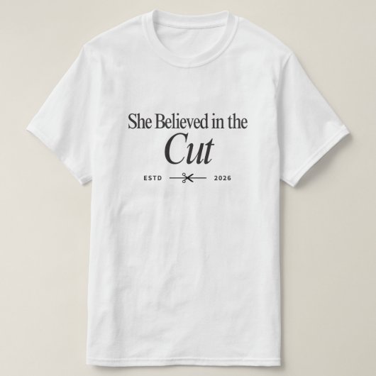 女性のヘアカット+感謝+美容師Tシャツ Tシャツ (デザイン正面)