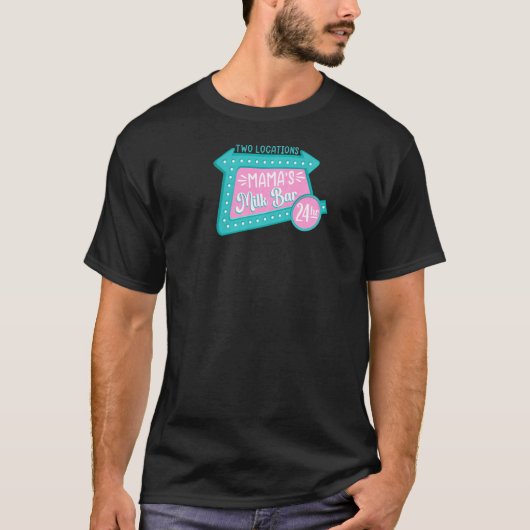 女性のママの乳房ミルクシェイク母乳バー I Tシャツ (正面)