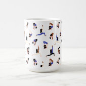 女性のヨガポーズ コーヒーマグカップ (中央)