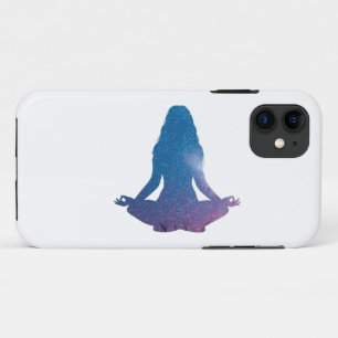 女性のヨガ練習 – 背景色を選択 iPhone 11 ケース