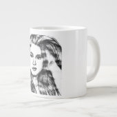 女性のリアルな鉛筆肖像画  ジャンボコーヒーマグカップ (正面右)