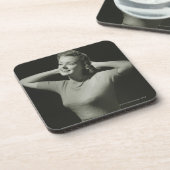 女性のリラックス コースター (左側)