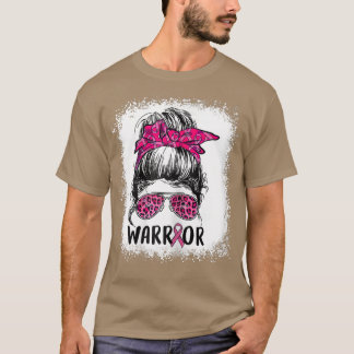 女性の乳がん戦士メッシーバンヒョウのブル Tシャツ