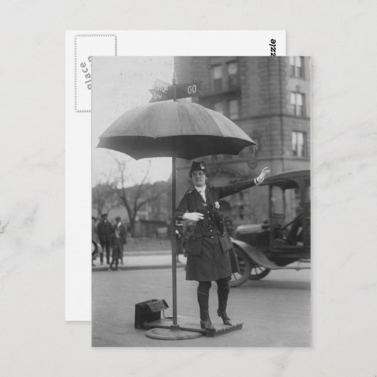 女性の交通警官 – ヴィンテージ ポストカード (正面/裏面)