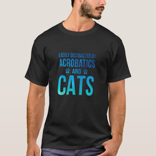 女性の体操と猫のジムに簡単に気を取られる Tシャツ (正面)