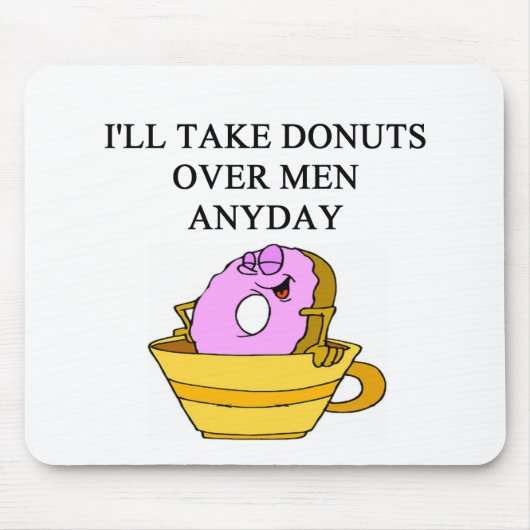 女性の冗談を憎んでいる人 マウスパッド (正面)