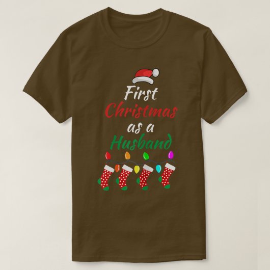 女性の初めてのクリスマスが夫として新しいグルームスポ Tシャツ (デザイン正面)