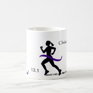 女性の半分のマラソンの紫色のリボン コーヒーマグカップ